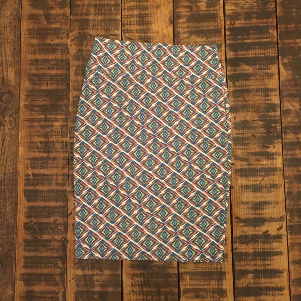 LulaRoe Cassie